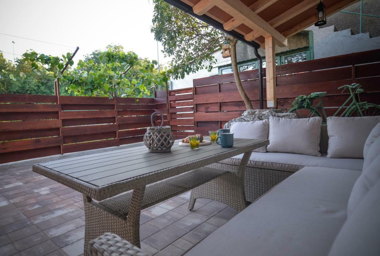 Vintage Garden Apartment بولا المظهر الخارجي الصورة