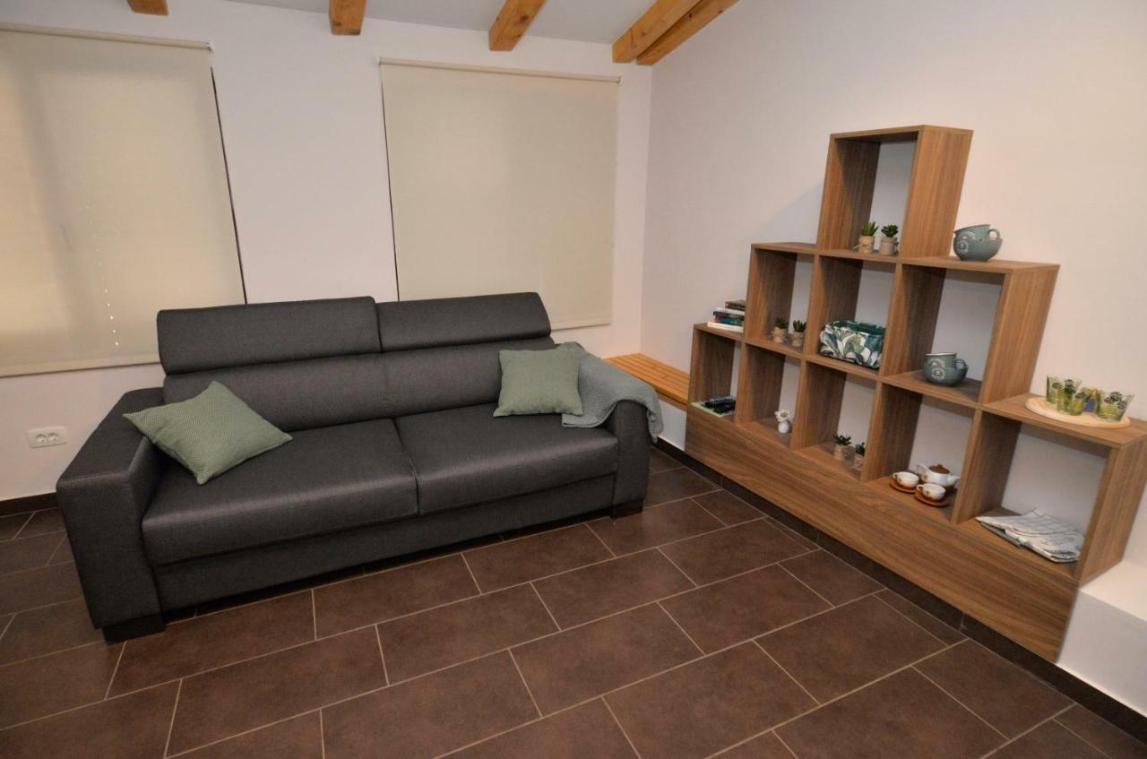 Vintage Garden Apartment بولا المظهر الخارجي الصورة